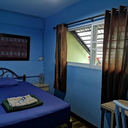 Pm Guesthouse Csiangmaj Kültér fotó