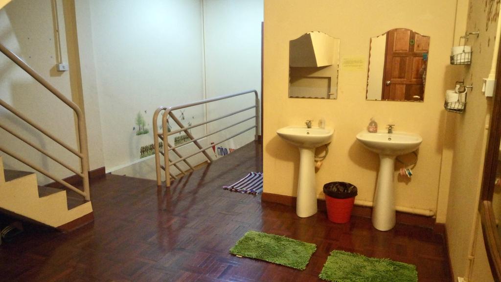 Pm Guesthouse Csiangmaj Kültér fotó